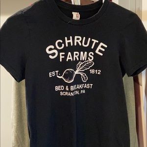 Schrute Farms black tshirt